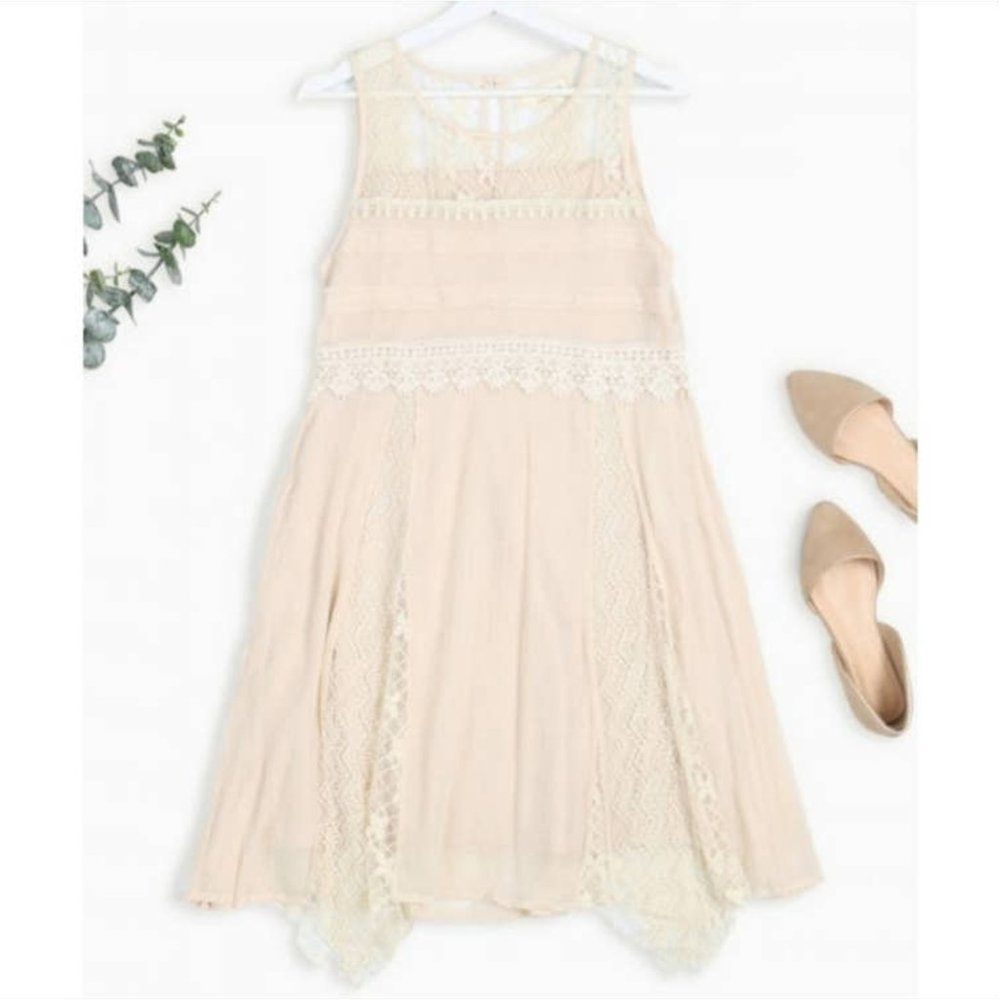 SALE A'reve handmade lace detailed asymmetric dress cream - Picture 2 of 8